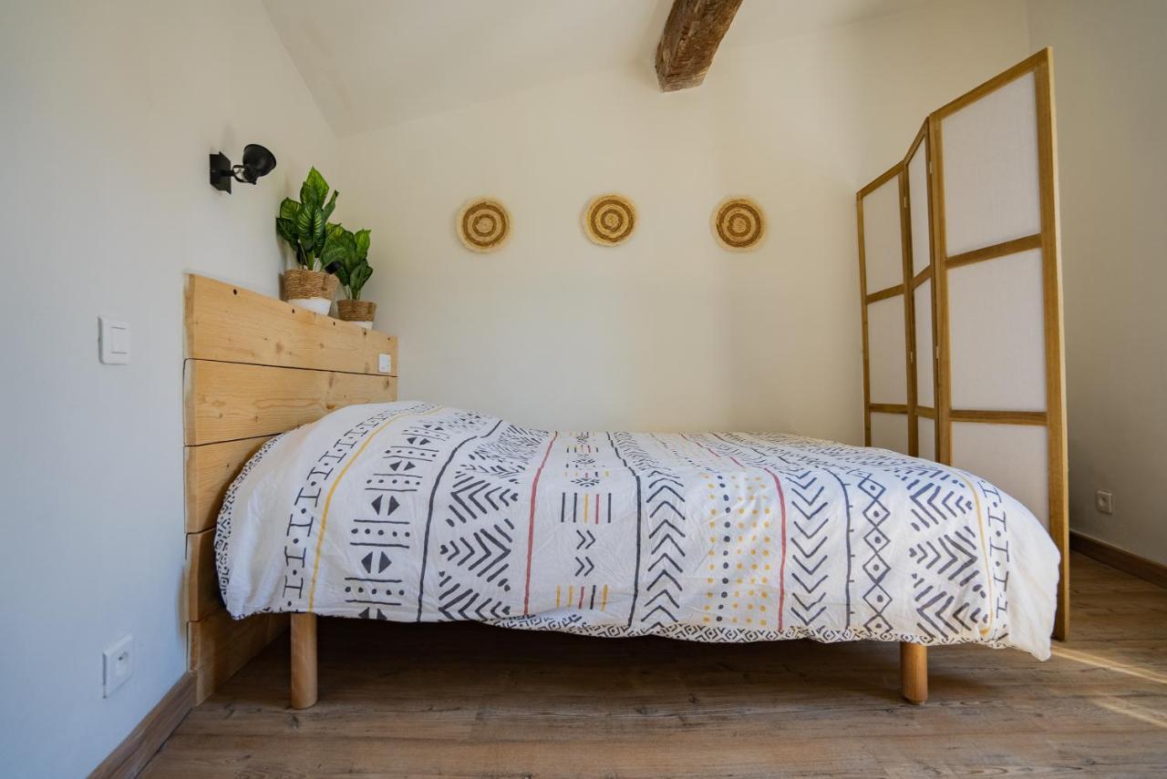Petite Maison De Charme Au Coeur Du Centre Ville Apt Exteriör bild